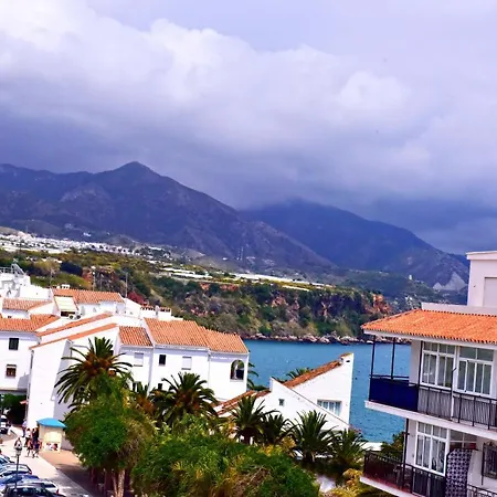 Lägenhet Center With Sea View Nerja