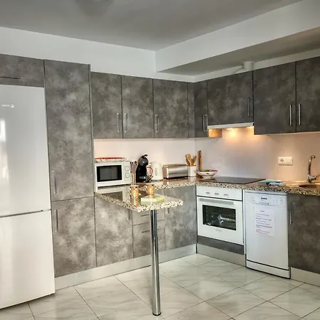 Center With Sea View Apartment Nerja